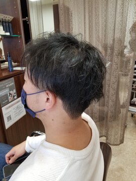 ブランシェ 名鉄小幡駅前店 ツーブロックスタイル