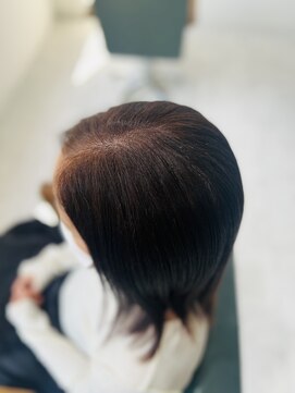 ソメニコ(somenico) サラ艶なミディアムストレート