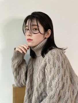 ルーイ(LOUIE) シースルーバングのつやつやミディアム