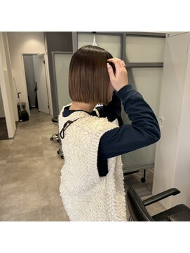 レイ(Ley) パツッとミニボブ