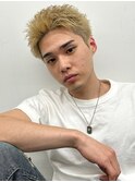 ボックススパイキーショート×ブリーチカラー