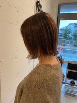 トラスト(TRUST) 外ハネボブstyle