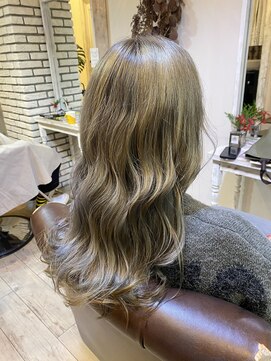 クッキー ヘアーアンドメイク(COOKIE Hair&Make) 【COOKIE】艶ベージュ★