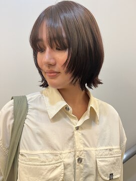 リノショアーズ 元町店(RINOSHORES) 顔まわりレイヤーボブ