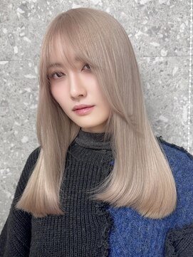 サンク 原宿 表参道(cinq) ハイトーンダブルカラーレイヤーカットミルクティーグレージュ