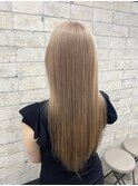 ベージュブラウン