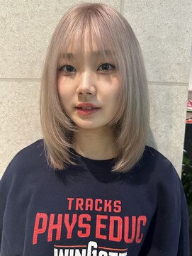 コト 福井大和田店(coto) 福井ハイトーンレイヤーホワイトミルクティー艶髪髪質改善顔周り