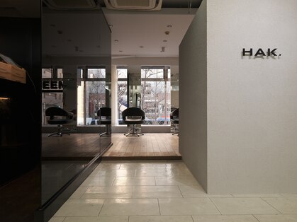 ハク 大阪心斎橋(HAK.)の写真