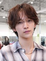 バイフィフス 原宿/表参道(by fifth)&nbsp;緩めニュアンスパーマフェザーパーマメンズセンターパートウルフ