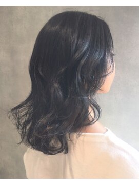 アンククロス 表参道(ANKH CROSS) イルミナグレーcolor