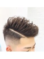 ウーロス(uros.)&nbsp;フェードカット