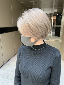 エイト 博多店(EIGHT hakata) 【EIGHT hakata】平島拓也__ショートボブ×ホワイトベージュ