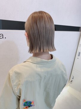 フランチェスカドット(francesca.) 耳掛けハイトーン切りっぱなし☆francesca.bob