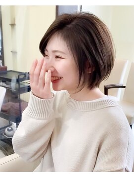 エル 横浜(eL) 丸みショートボブ