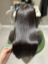 シーオー(CO.)&nbsp;ウルトワトリートメントでツヤ髪