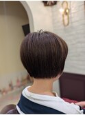 頭が小さく見えるショートcut