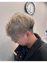 カルム(Calme)&nbsp;守谷市　メンズショート　ハイトーンカラー