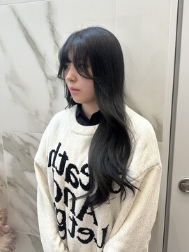 リー 梅田(Lee) 【 miyuu 】透明感ブルーブラック