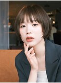 前上がりショートボブくせ毛多毛顔まわりレイヤー箱崎