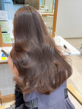 シュヴー 浦安店(CHEVEUX) 11トーン ラベンダーベージュ× レイヤーカット