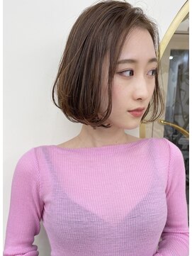 アーバン(URBAN.) 【ふわっと内巻きボブ】KANAKO