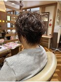 ぺたんこ解消ショートパーマ