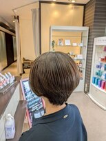 ブルーテーフ(Bleu Terre) 盛岡【白髪ぼかしハイライトブラウン】大人世代オススメショート