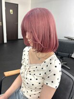 エミタス 柳通り(Emitas.) 和歌山市で叶える透明感ピンクボブカラー