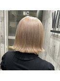 ミルクティーベージュ