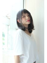 クリコ ヘアーデザイン(CLICQUOT hair design)&nbsp;外国人風ダークグレーミディ