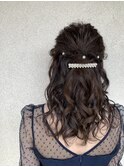 お呼ばれヘアアレンジハーフアップ