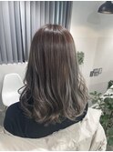 miu&伊藤夏海 グレージュでグラデーション◎