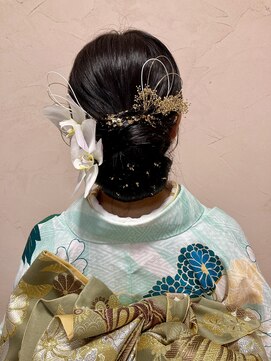 オブジェ(OBJET) 成人式、振袖ヘアセット　シニヨン