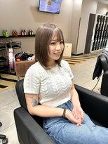 ラピス 大阪アメ村店(Lapis) グレージュ