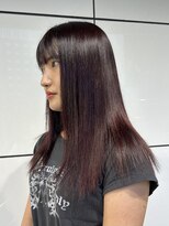 ヘアーアンドメイク ビス(HAIR&MAKE bis) ワンカラーでできるレッドカラー【唐木彩華】