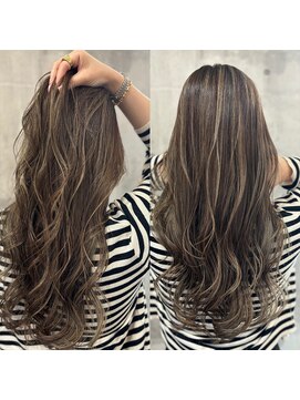 ハク(haku) [yuuki]レイヤーカット＋グレージュハイライト