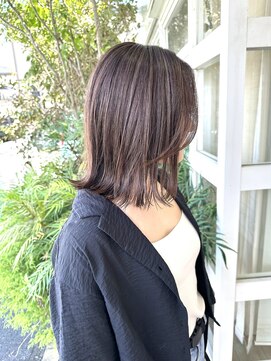 ライフイズ 磐田本店(Life is...) ミディアム×ナチュラルハイライト