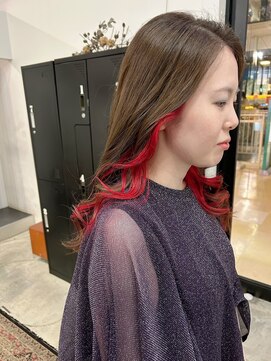 リンダ(LINDA) インナーカラー/レッド/推し色[札幌美容室LINDA]