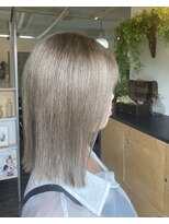 ココロヘアー ウィル 半田山店(Cocolo hair Will)&nbsp;ハイトーンベージュ