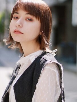 アンレーブ(UNREVE) 外ハネボブカット