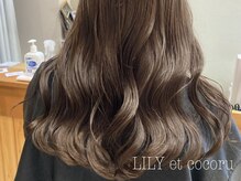 透明感のあるダメージレスカラーやケアが自慢◎