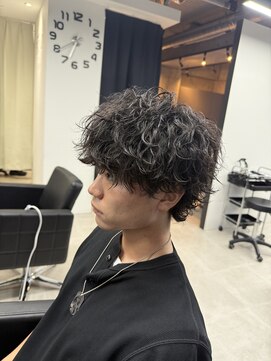 ボンド トウキョウ(BOND TOKYO) ラフ波巻きパーマ