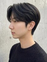 ノラキチジョウジ(NORA KICHIJOJI)&nbsp;毛流れセンターパートツーブロックワックスなしニュアンスパーマ