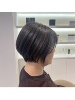 クララ ジャパン カメイド(CLALA JAPAN Kameido) 丸みショートで叶える、大人の上品スタイル