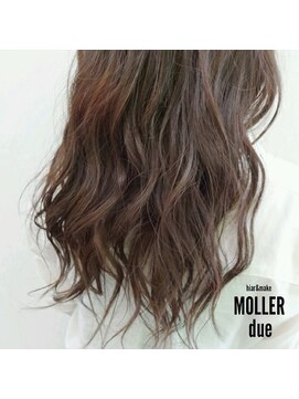モーラー ドゥエ(MOLLER due) ゆる巻きナチュラルロングスタイル