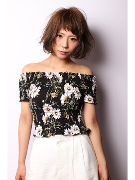 ヘアアンドライフシー(HAIR&LIFE C) 【HAIR&LIFE C】 オン眉斜めバング☆フェミニンボブ 1