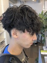 フィフス(fifth) サイドグラデーションスリークショートツイスパマッシュ束感ヘア