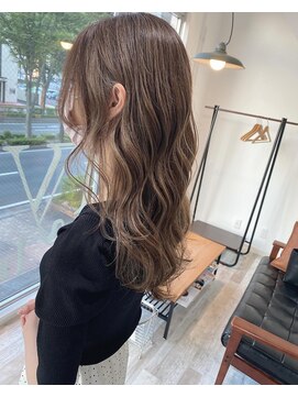 リズム(lysm) ハイライト ベージュカラー