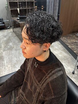 オーラ(AuRa) 波巻きパーマ×かきあげヘア