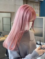 リノショアーズ 日本大通り店(RINOSHORES)&nbsp;パールピンクハイトーンブリーチカラーロングヘアmaaya